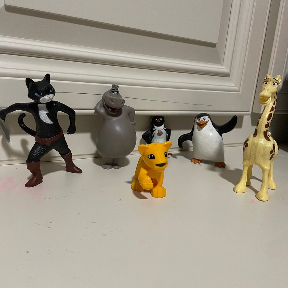 Animal  Toy Figures